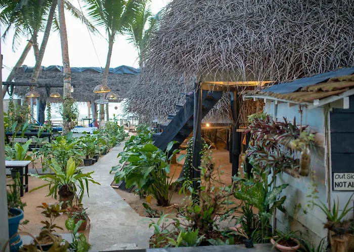 Oynise Beach Cabin Galle